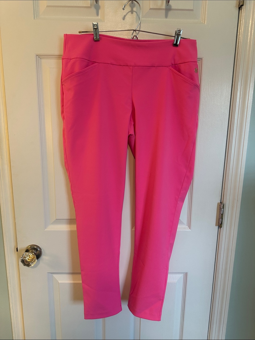 Lilly Pulitzer Hot Pink Luxeletic Corso pants